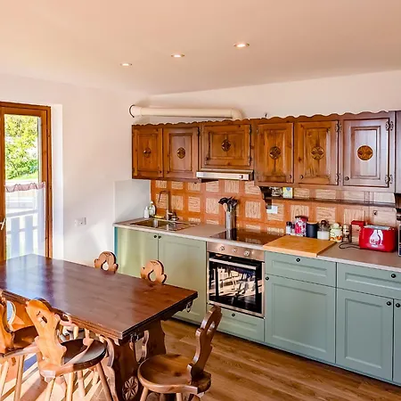 Alpine Vista Hardaker 4 Bedrooms Шале Торньон